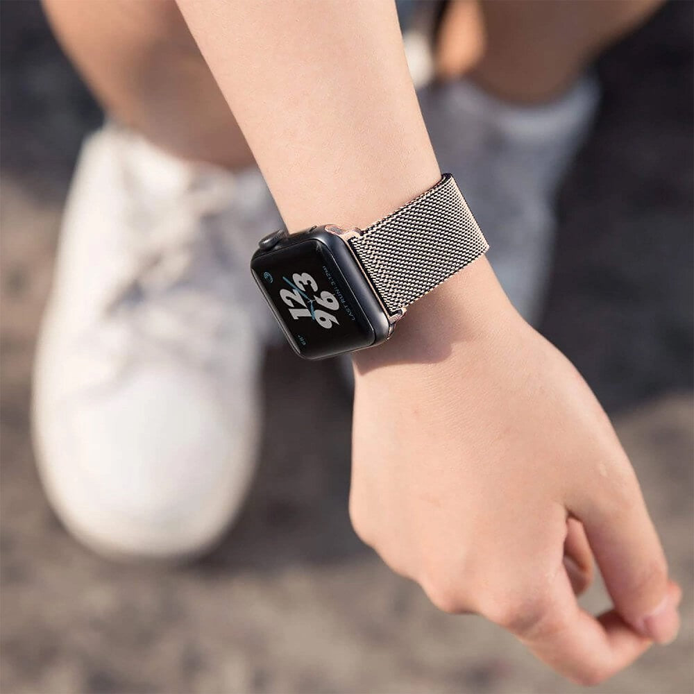 Curea Milanese Classic - Apple Watch 1/2/3/4/5/6/7/8/9/SE/Ultra 1/Ultra 2 - 42/44/45/49 MM - Rose Gold