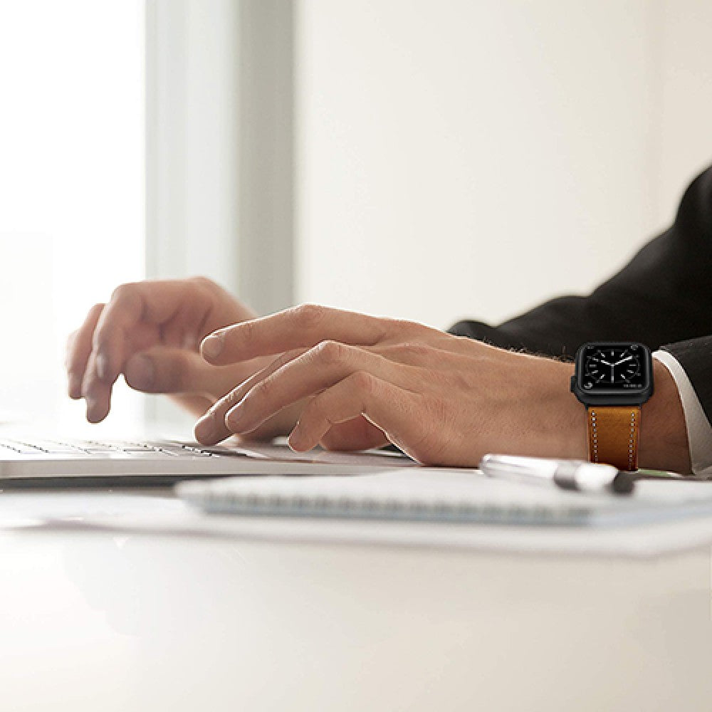 Curea Leather Heritage - Apple Watch 1/2/3/4/5/6/7/8/9/SE/Ultra 1/Ultra 2 - 42/44/45/49 MM - Maro/Alb