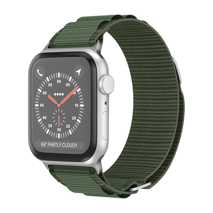 Curea Alpine Adventure - Apple Watch 1/2/3/4/5/6/7/8/9/10/11/SE/SE2/SE3 - 38/40/41/42 MM - Verde Inchis