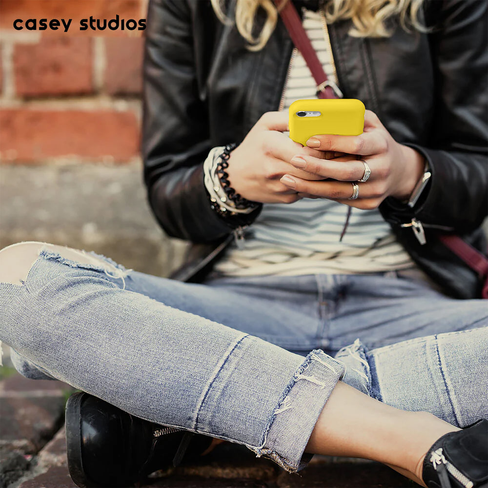 Husa Soft Silicone - iPhone 7/8/SE2 - Yellow