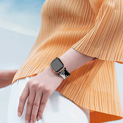 Curea Braided Weave - Apple Watch 1/2/3/4/5/6/7/8/9/SE/Ultra 1/Ultra 2 - 42/44/45/49 MM - Black/White